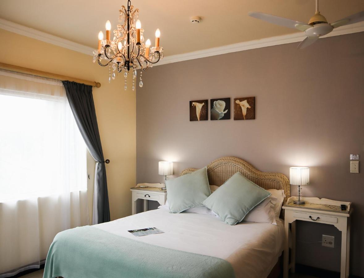 305 Guest House Amanzimtoti Eksteriør billede