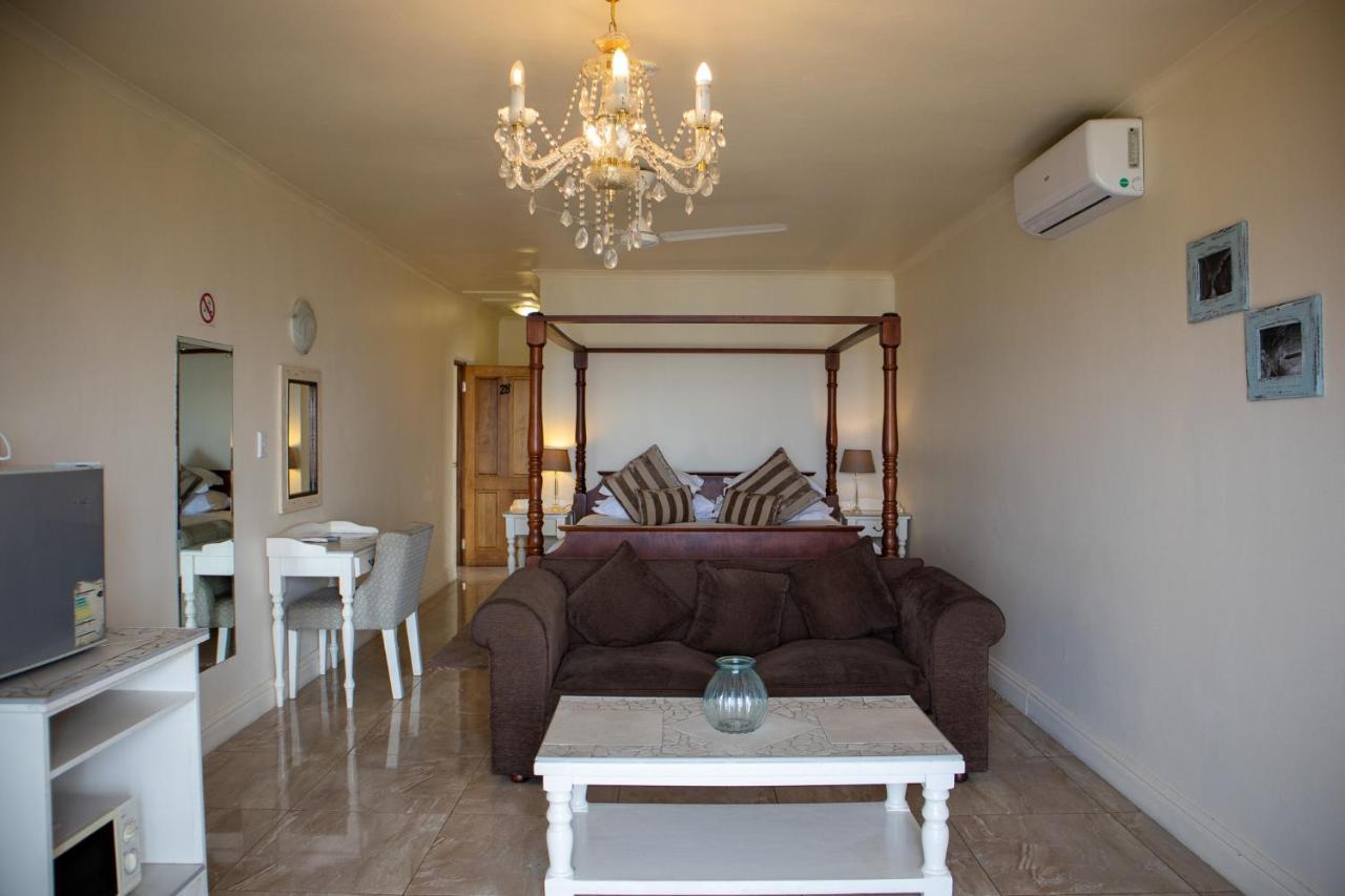 305 Guest House Amanzimtoti Eksteriør billede