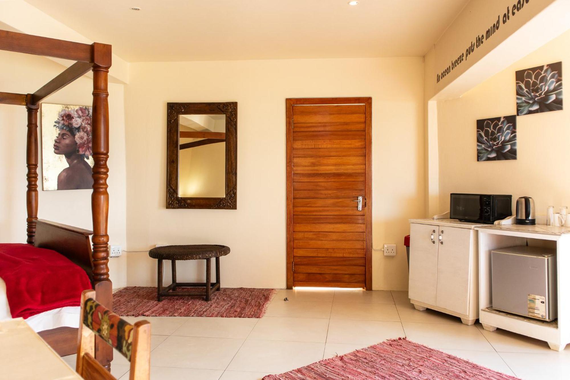 305 Guest House Amanzimtoti Eksteriør billede